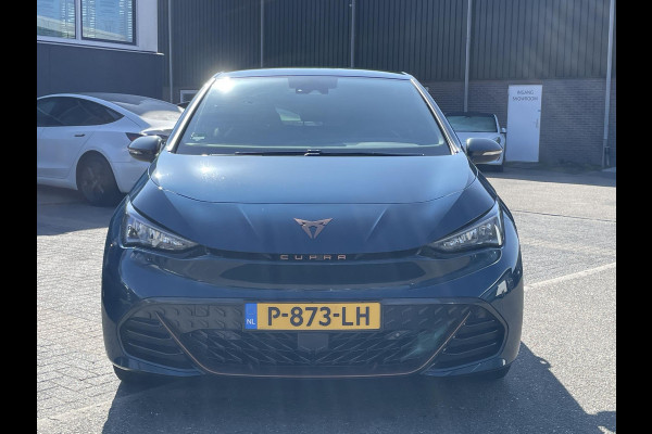 CUPRA Born Adrenaline 62 kWh VAN: 26.900,- VOOR: 24.440,- UW LENTEVOORDEEL: 2.460