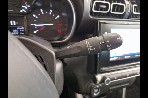 Citroën C3 Aircross 1.2 PureTech S&S Shine | Navigatie | Elektrisch Dakraam | Stoelverwarming | Focal HIFI | Draadloze telefoonlader