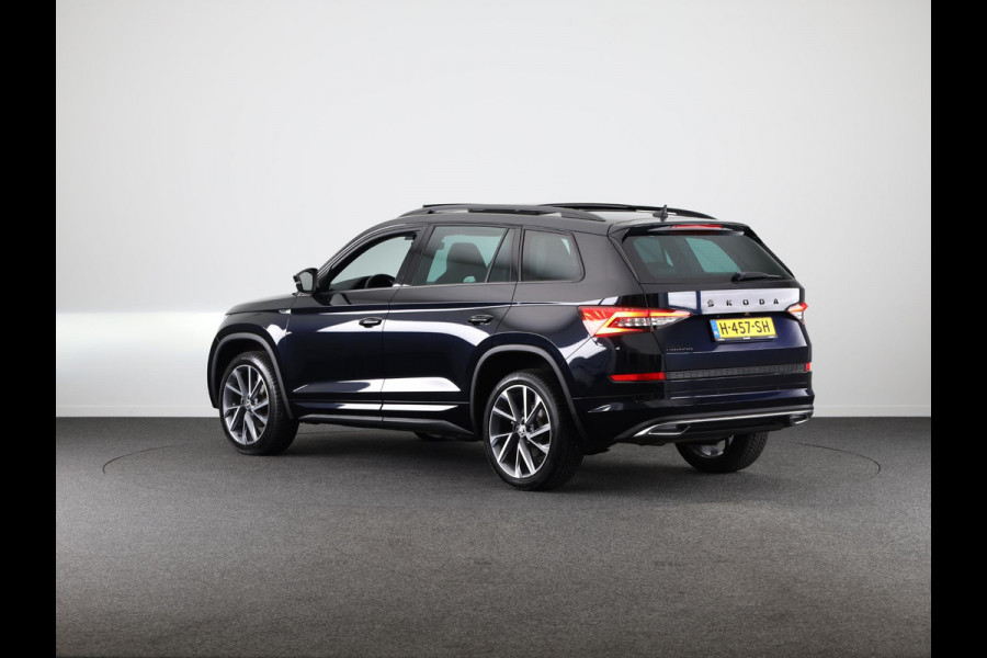 Škoda Kodiaq 1.5 TSI Sportline Business 150 pk Automaat (DSG) | Navigatie | Panoramadak | Parkeersensoren | Achteruitrijcamera | Adaptieve cruise control | Stoelverwarming | Canton audio |