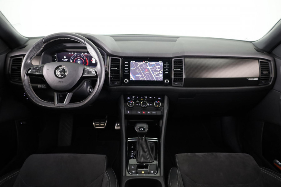 Škoda Kodiaq 1.5 TSI Sportline Business 150 pk Automaat (DSG) | Navigatie | Panoramadak | Parkeersensoren | Achteruitrijcamera | Adaptieve cruise control | Stoelverwarming | Canton audio |