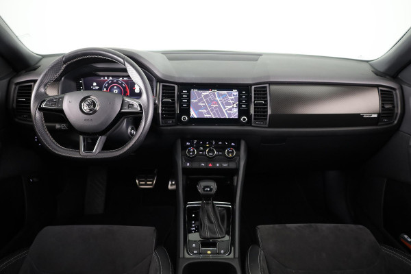 Škoda Kodiaq 1.5 TSI Sportline Business 150 pk Automaat (DSG) | Navigatie | Panoramadak | Parkeersensoren | Achteruitrijcamera | Adaptieve cruise control | Stoelverwarming | Canton audio |