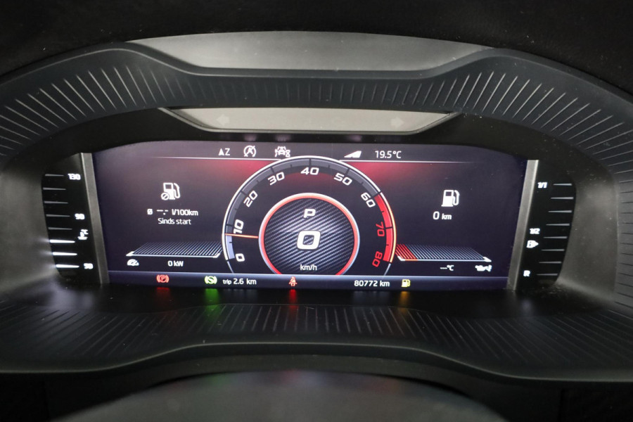 Škoda Kodiaq 1.5 TSI Sportline Business 150 pk Automaat (DSG) | Navigatie | Panoramadak | Parkeersensoren | Achteruitrijcamera | Adaptieve cruise control | Stoelverwarming | Canton audio |