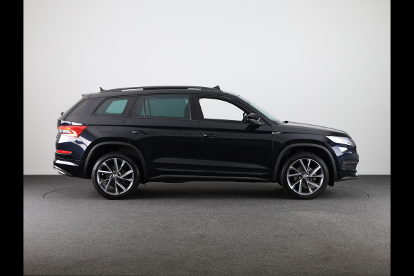 Škoda Kodiaq 1.5 TSI Sportline Business 150 pk Automaat (DSG) | Navigatie | Panoramadak | Parkeersensoren | Achteruitrijcamera | Adaptieve cruise control | Stoelverwarming | Canton audio |
