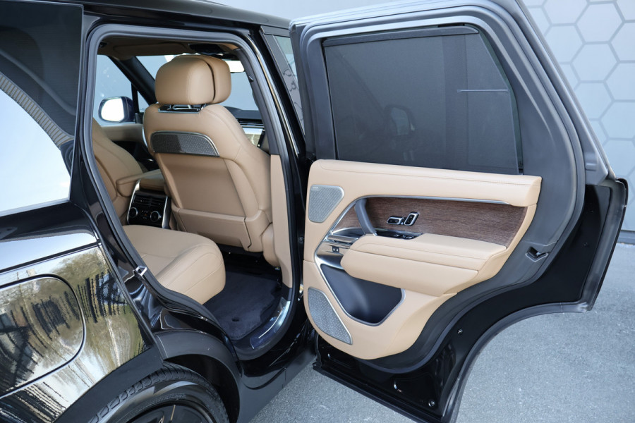 Land Rover Range Rover P530 4.4 V8 Autobiography | BTW AUTO | MERIDIAN REFERENCE AUDIO | 23" | ACHTERASBESTURING | CARPLAY | STOELKOELING/VERWARMING V+ HEAD-UP | LASER-LED KOPLAMPEN | ETC