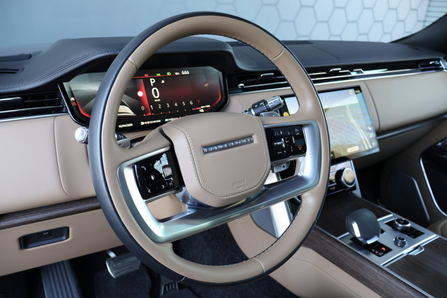 Land Rover Range Rover P530 4.4 V8 Autobiography | BTW AUTO | MERIDIAN REFERENCE AUDIO | 23" | ACHTERASBESTURING | CARPLAY | STOELKOELING/VERWARMING V+ HEAD-UP | LASER-LED KOPLAMPEN | ETC