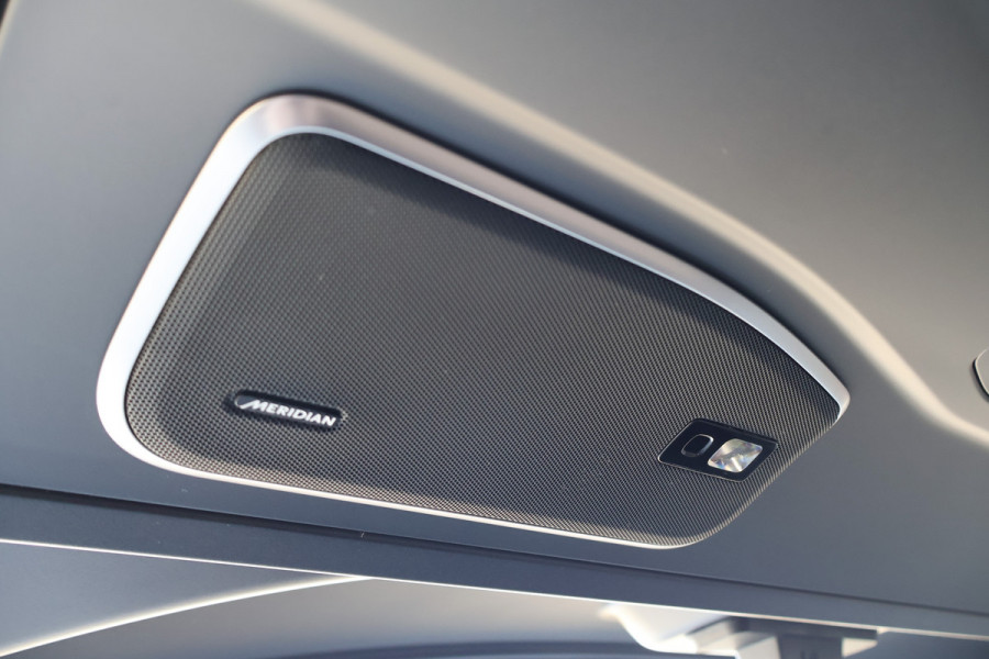 Land Rover Range Rover P530 4.4 V8 Autobiography | BTW AUTO | MERIDIAN REFERENCE AUDIO | 23" | ACHTERASBESTURING | CARPLAY | STOELKOELING/VERWARMING V+ HEAD-UP | LASER-LED KOPLAMPEN | ETC