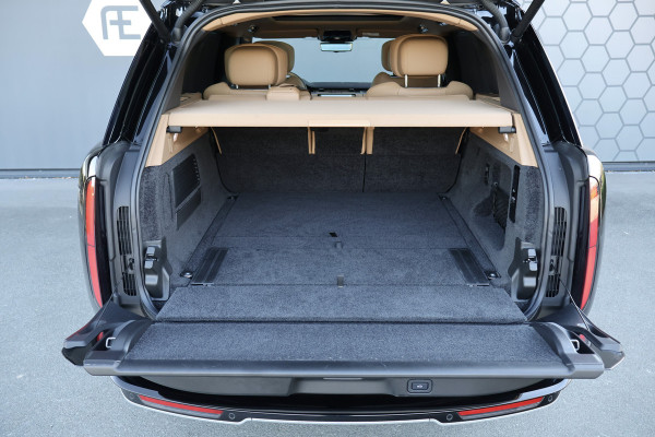 Land Rover Range Rover P530 4.4 V8 Autobiography | BTW AUTO | MERIDIAN REFERENCE AUDIO | 23" | ACHTERASBESTURING | CARPLAY | STOELKOELING/VERWARMING V+ HEAD-UP | LASER-LED KOPLAMPEN | ETC