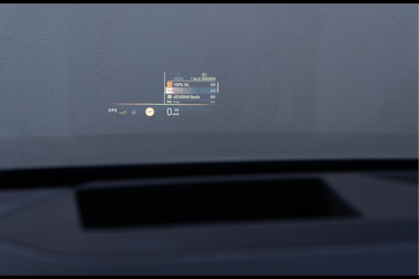 BMW X3 30e xDrive / M- Sport/ Standkachel/ Live Cockpit/ Adaptive Cruise Control/ Panoramadak/  220kW (220PK)