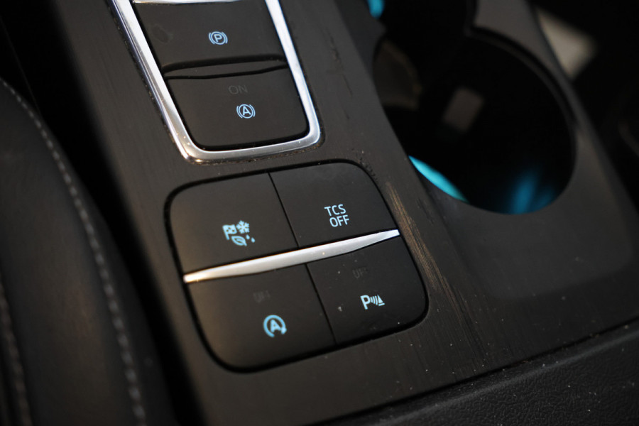 Ford FOCUS Wagon 1.5 EcoBlue Titanium X Business Automaat, Nieuwe db set , Apple Carplay, Parkeersensoren
