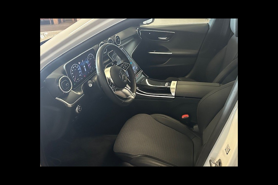 Mercedes-Benz C-Klasse Estate 180 Avantgarde Advanced-PANORAMA-TREKHAAK-CAMERA-NAVI-COMPLEET