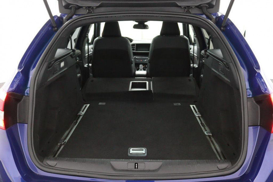Peugeot 308 SW 1.2 PureTech GT-line*AUTO*PANO*HAAK*ACC*CAM*TEL*