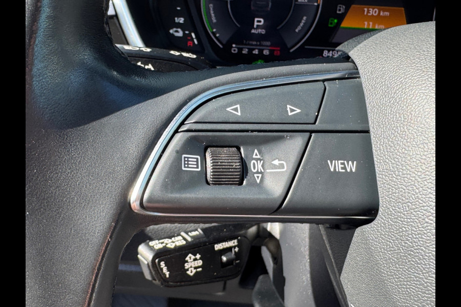 Audi Q3 * Sportback * Lichtpakket * Led/xen * Mmi navi plus *