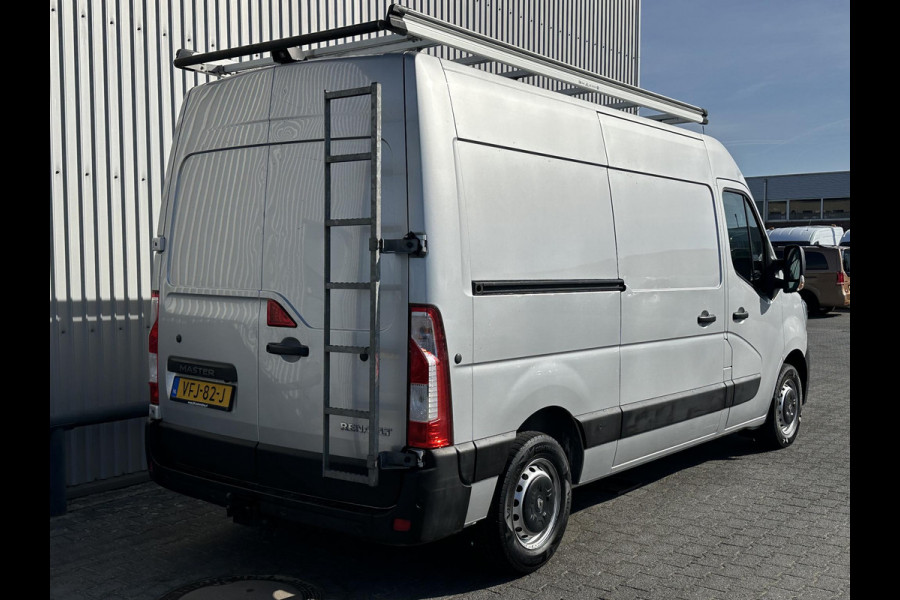 Renault Master T35 2.3 dCi 180 L2H2*A/C*CRUISE*NAVI*CAM*TEL*3PER*