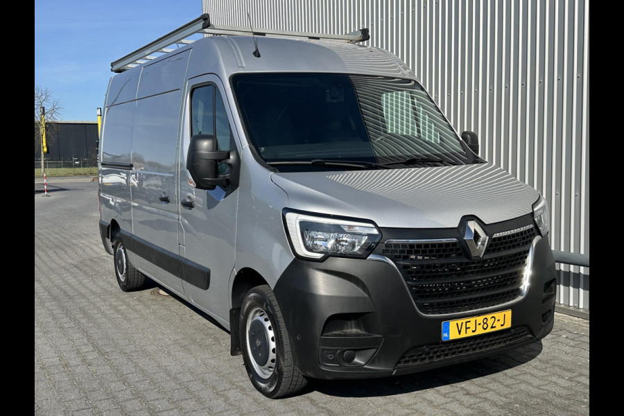 Renault Master T35 2.3 dCi 180 L2H2*A/C*CRUISE*NAVI*CAM*TEL*3PER*