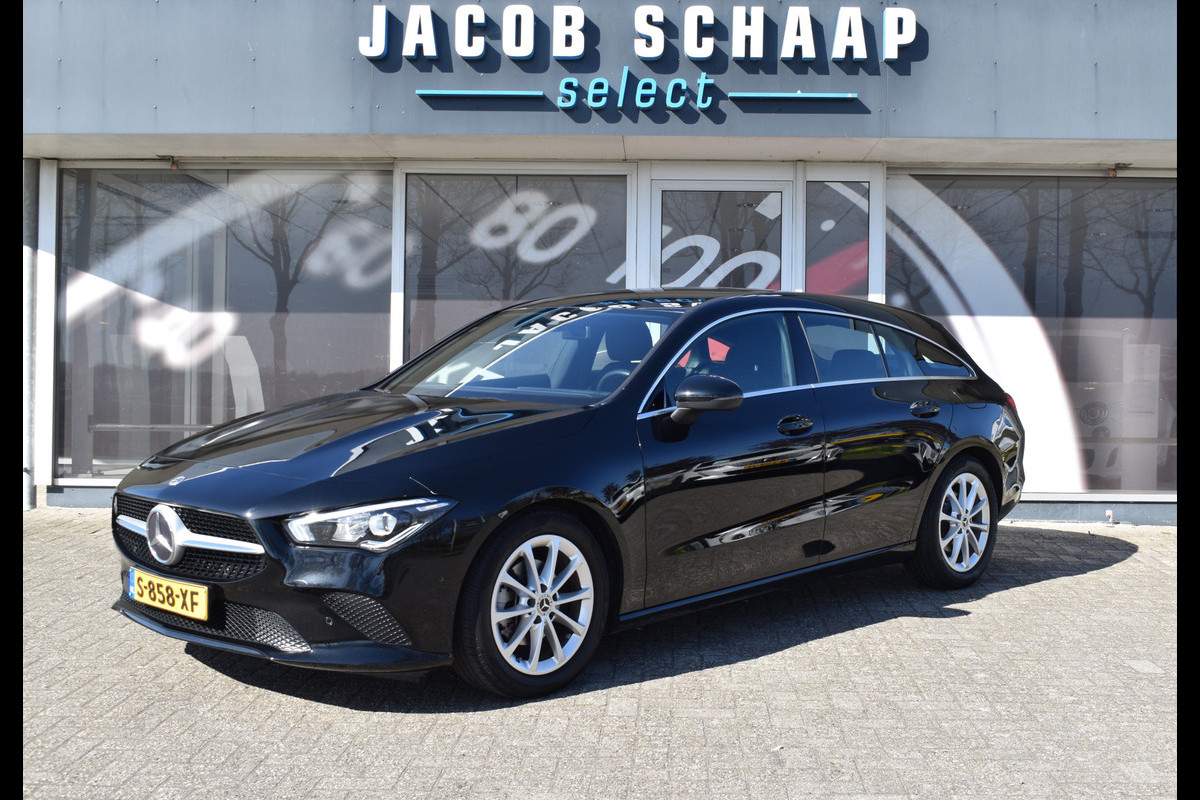 Mercedes-Benz CLA-Klasse Shooting Brake 180 Business Line / Parkeerhulp / Cruise / Clima / LED / Keyless / Multimedia Mercedes-Benz CLA-Klasse Shooting Brake 180 Business Line / Parkeerhulp / Cruise / Clima / LED / Keyless / Multimedia