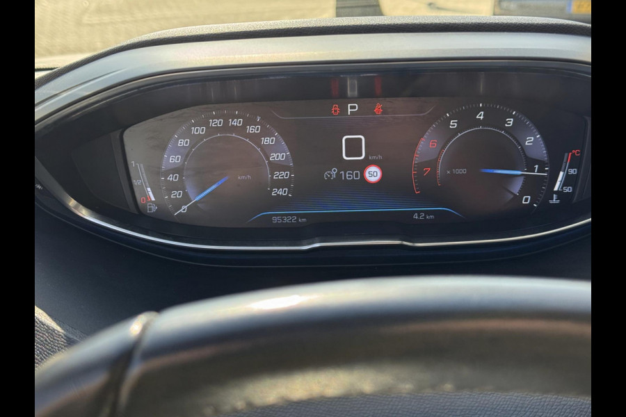 Peugeot 3008 1.2 PureTech Active Business - AUTOMAAT I Navigatie I Airco I PDC / LED I Sport velgen I Dealer onderhouden