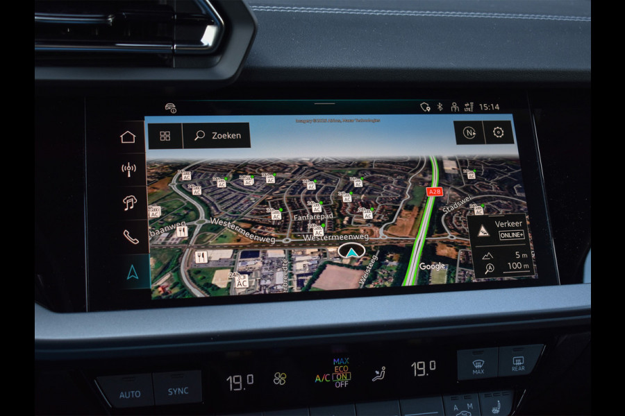 Audi A3 Sportback 45 TFSI e S EDITION COMPETITION | PANORAMADAK | S-SEATS | SONOS SOUND | CAMERA | BLACK-OPTIC | AMBIANCE INTERIEUR