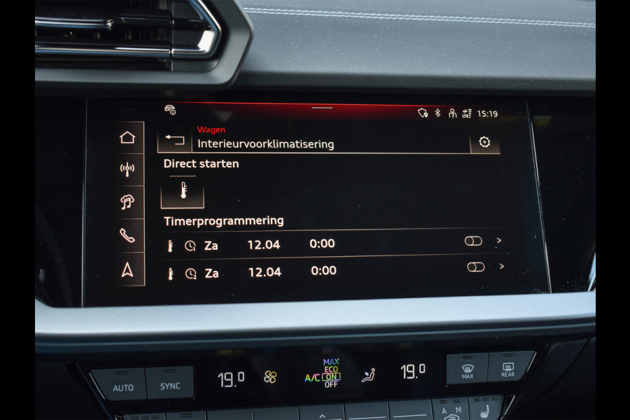 Audi A3 Sportback 45 TFSI e S EDITION COMPETITION | PANORAMADAK | S-SEATS | SONOS SOUND | CAMERA | BLACK-OPTIC | AMBIANCE INTERIEUR