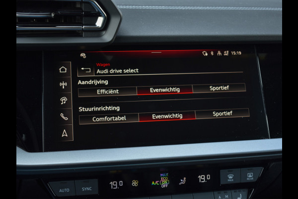 Audi A3 Sportback 45 TFSI e S EDITION COMPETITION | PANORAMADAK | S-SEATS | SONOS SOUND | CAMERA | BLACK-OPTIC | AMBIANCE INTERIEUR