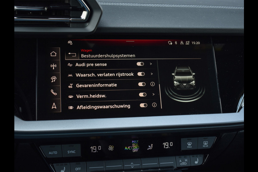 Audi A3 Sportback 45 TFSI e S EDITION COMPETITION | PANORAMADAK | S-SEATS | SONOS SOUND | CAMERA | BLACK-OPTIC | AMBIANCE INTERIEUR