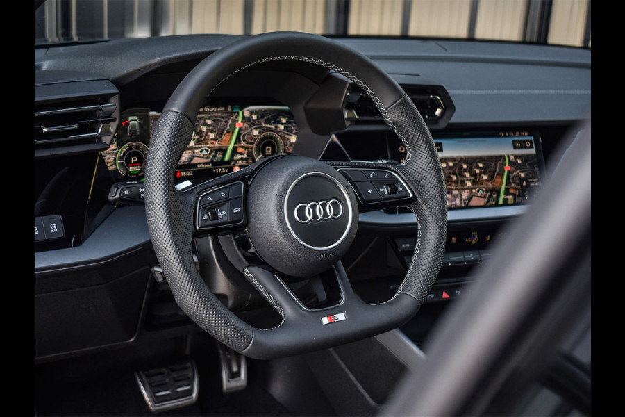 Audi A3 Sportback 45 TFSI e S EDITION COMPETITION | PANORAMADAK | S-SEATS | SONOS SOUND | CAMERA | BLACK-OPTIC | AMBIANCE INTERIEUR