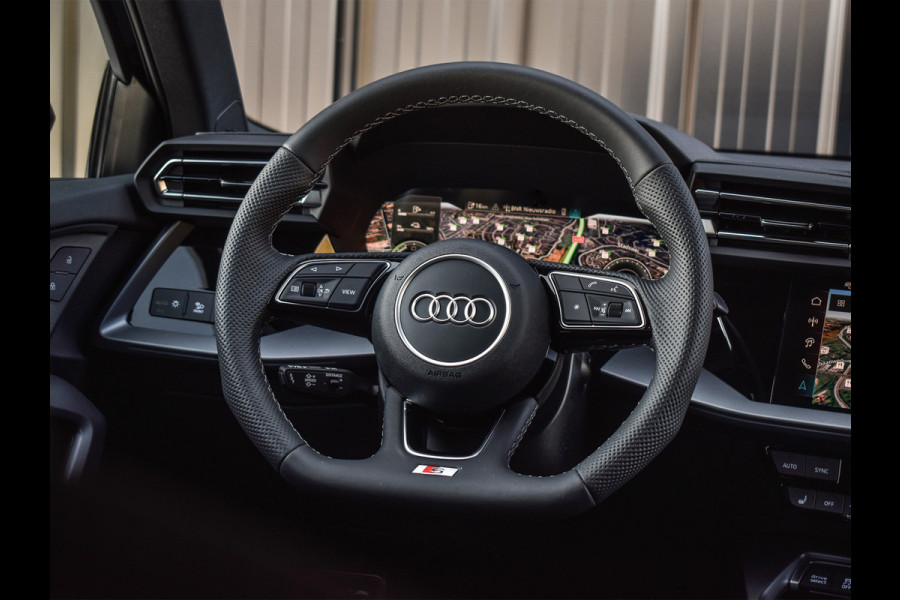 Audi A3 Sportback 45 TFSI e S EDITION COMPETITION | PANORAMADAK | S-SEATS | SONOS SOUND | CAMERA | BLACK-OPTIC | AMBIANCE INTERIEUR