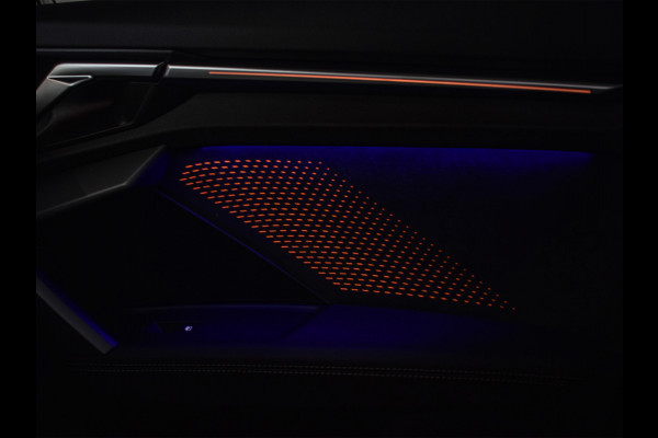 Audi A3 Sportback 45 TFSI e S EDITION COMPETITION | PANORAMADAK | S-SEATS | SONOS SOUND | CAMERA | BLACK-OPTIC | AMBIANCE INTERIEUR