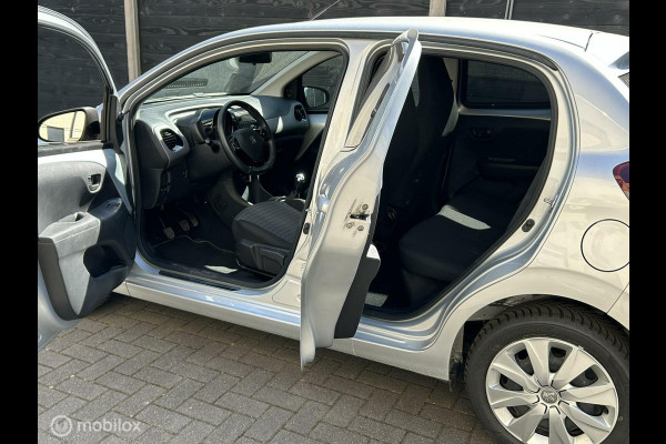 Peugeot 108 1.0 e-VTi Style Airco / LED / Privacy glass / 53.319 km!!