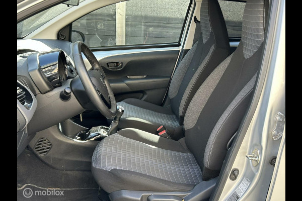 Peugeot 108 1.0 e-VTi Style Airco / LED / Privacy glass / 53.319 km!!