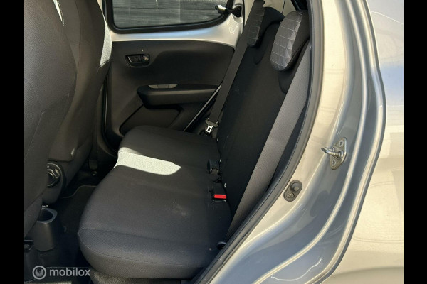 Peugeot 108 1.0 e-VTi Style Airco / LED / Privacy glass / 53.319 km!!