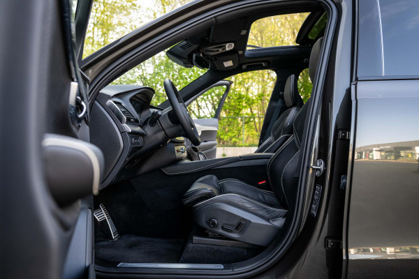 Volvo XC90 2.0 T8 Recharge AWD R-Design 455pk LONG RANGE