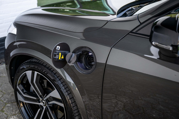 Volvo XC90 2.0 T8 Recharge AWD R-Design 455pk LONG RANGE