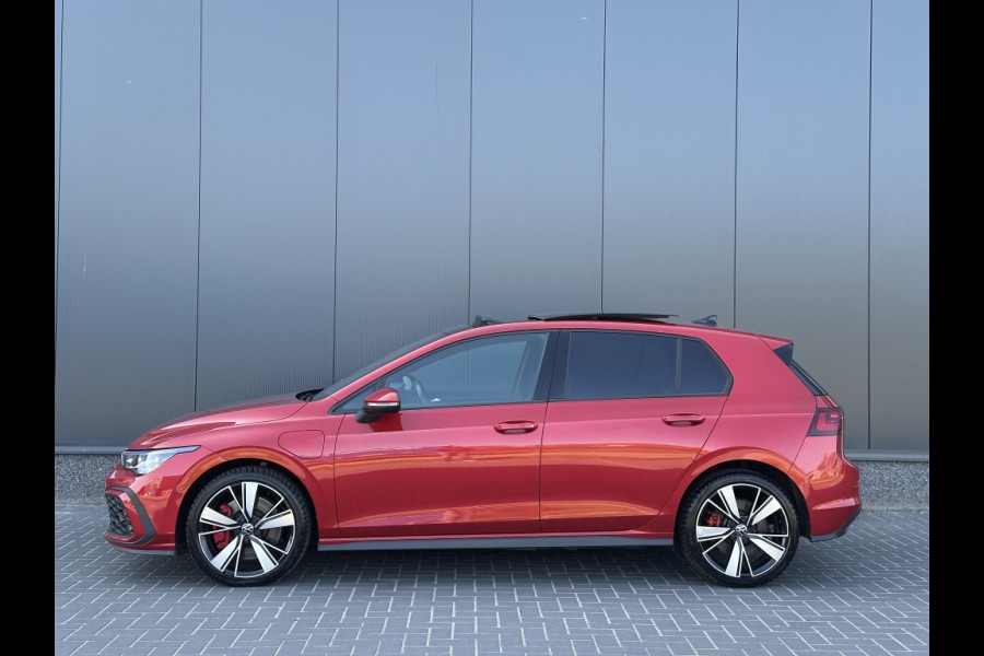 Volkswagen Golf 1.4 eHybrid GTE 245pk FULL PANO CAMERA NAVI SFEER IQ LIGHT