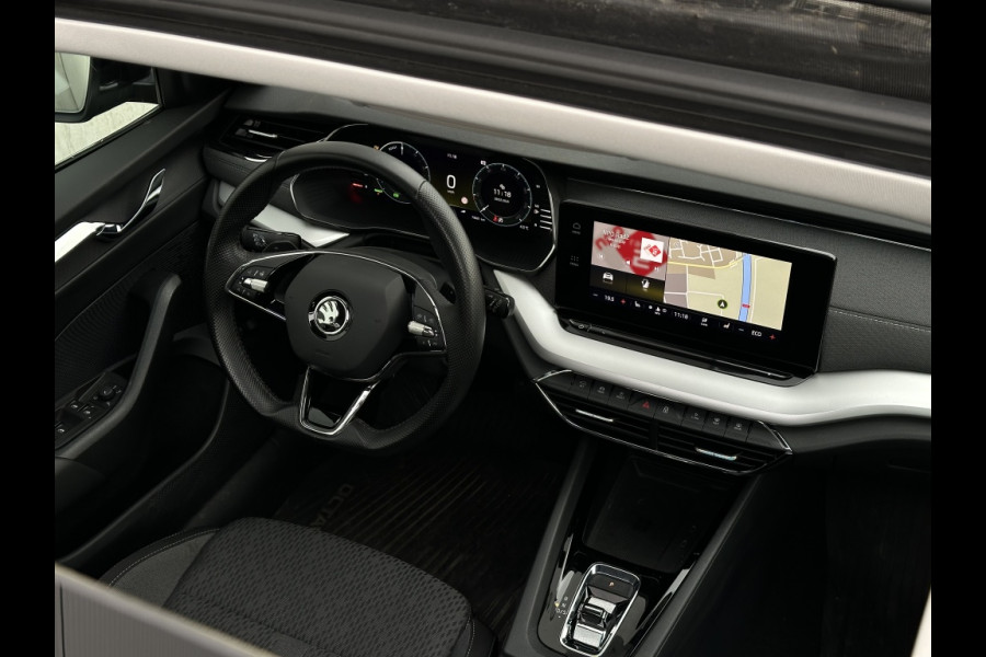 Škoda Octavia Combi 1.4 TSI iV Sport Bns PANO NAVI HUD ELEK PAKKET CLIMATE