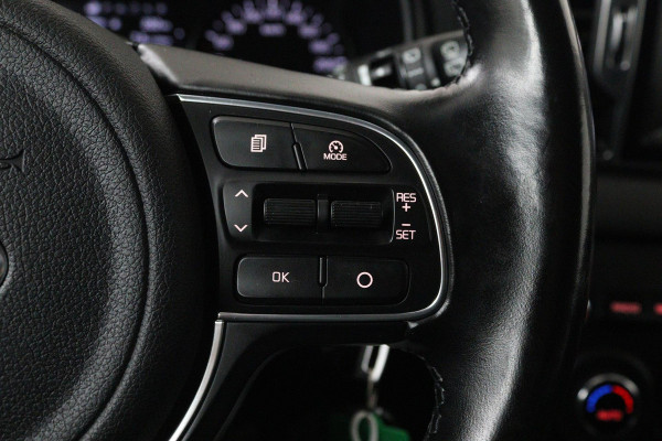 Kia Sportage 1.6 GDI DynamicLine (PARKEERSENSOREN, TREKHAAK, LANE-ASSIST, BLUETOOTH, CRUISE, NAVI, ACHTERUITRIJCAMERA, NL-AUTO)
