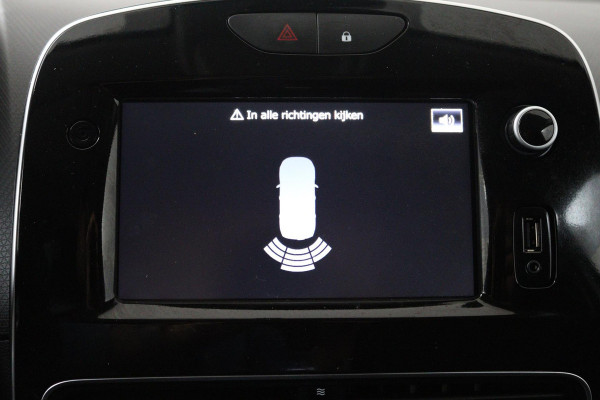 Renault Clio Estate 0.9 TCe Zen (PARKEERSENSOREN, CRUISE CONTROL, NAVIGATIE, BLUETOOTH)