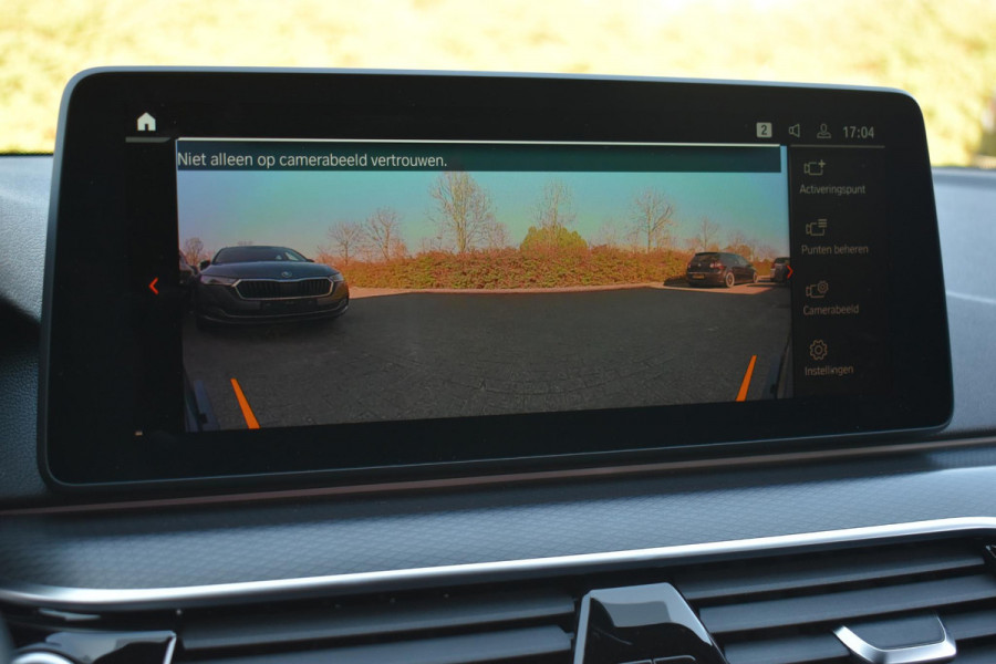 BMW 5 Serie Touring 530e xDrive Business Edition Plus M Sport Pakket HUD Trekhaak Lane 360C HK Leder
