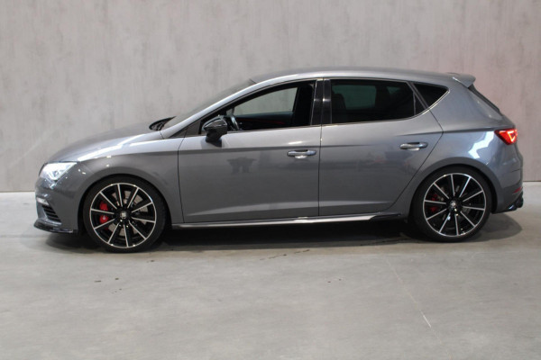 Seat Leon 2.0 TSI CUPRA 300 Performance Pack/Camera/Key les/Brembo