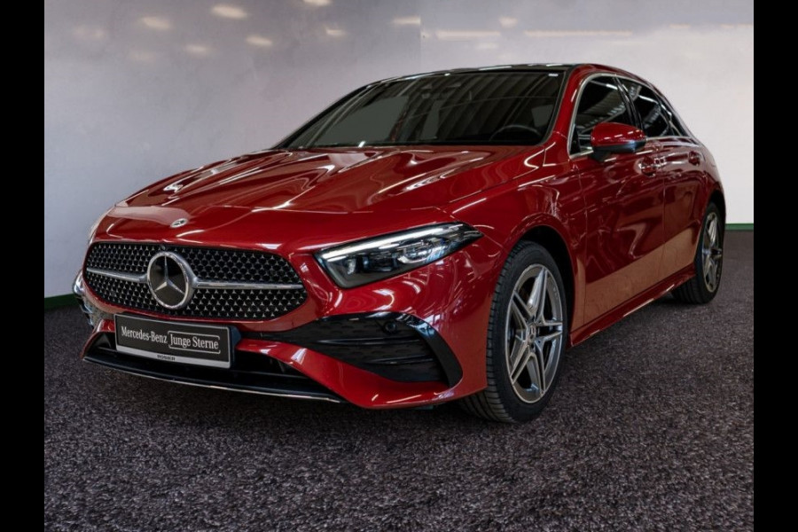 Mercedes-Benz A-Klasse 250 e AMG ** MULTIBEAM LED, MBUX+, PANORAMA, DISTR, WINTER ** 1e EIG - Ex MB-AG - JUNGE STERNE ** ! 2DE PAASDAG GEOPEND VAN 10:00 T/M 17:00 UUR !