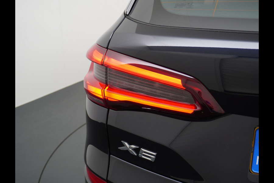 BMW X5 X5 45e HIGH EXECUTIVE M SPORT LUCHTVERING | STOEL/STUUR VERWARMING | DODE HOEK| PANO | BOMVOL|