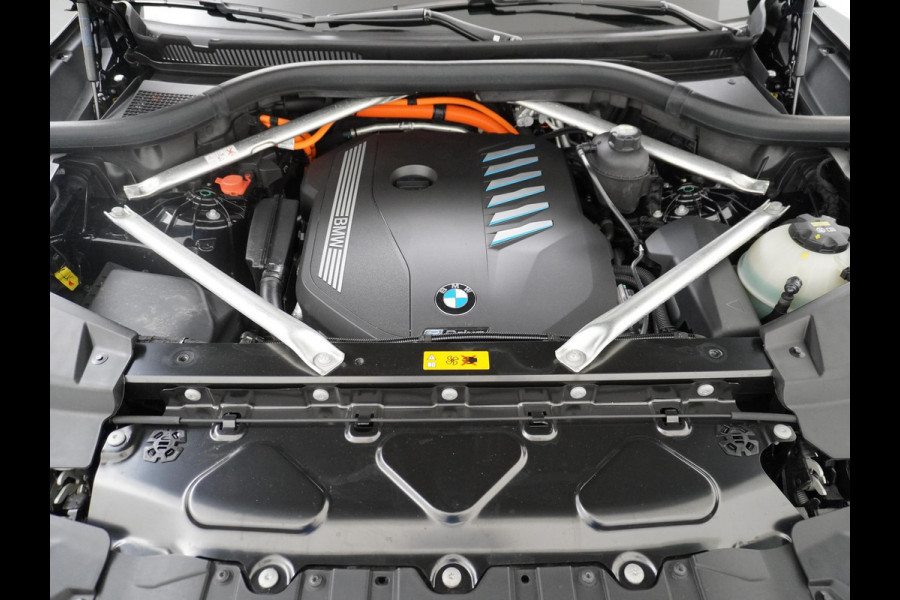 BMW X5 X5 45e HIGH EXECUTIVE M SPORT LUCHTVERING | STOEL/STUUR VERWARMING | DODE HOEK| PANO | BOMVOL|