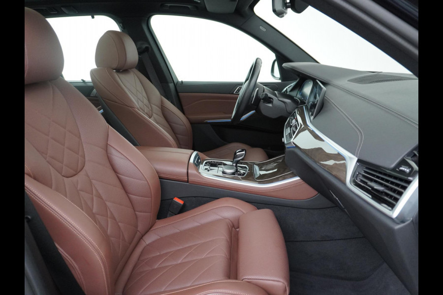 BMW X5 X5 45e HIGH EXECUTIVE M SPORT LUCHTVERING | STOEL/STUUR VERWARMING | DODE HOEK| PANO | BOMVOL|