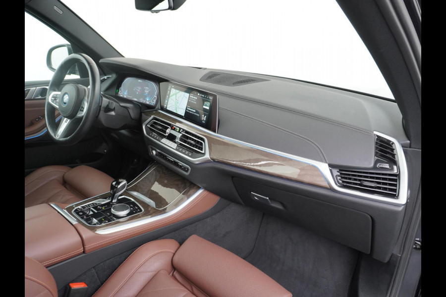 BMW X5 X5 45e HIGH EXECUTIVE M SPORT LUCHTVERING | STOEL/STUUR VERWARMING | DODE HOEK| PANO | BOMVOL|