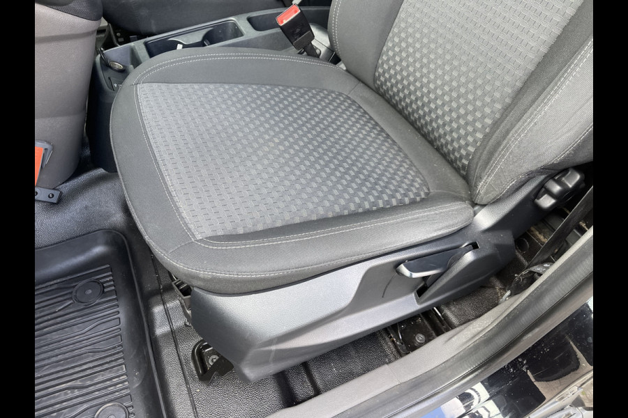 Ford Transit Connect 1.5 EcoBlue L1 Trend / vaste prijs rijklaar € 13.950 ex btw / lease vanaf € 274 / airco / cruise control / parkeersensoren voor en achter !