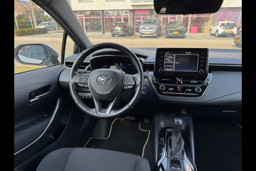 Toyota Corolla 1.8 Hybrid Style | Dodehoekherkenning, Parkeersensoren, Stoel + Stuurverwarming, LED, Apple CarPlay/Android Auto