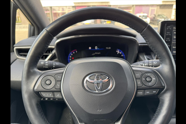 Toyota Corolla 1.8 Hybrid Style | Dodehoekherkenning, Parkeersensoren, Stoel + Stuurverwarming, LED, Apple CarPlay/Android Auto