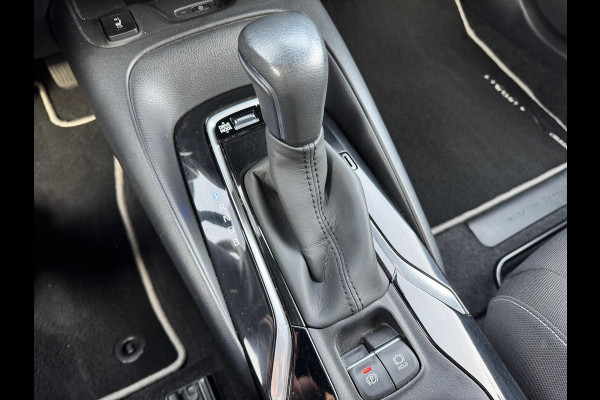 Toyota Corolla 1.8 Hybrid Style | Dodehoekherkenning, Parkeersensoren, Stoel + Stuurverwarming, LED, Apple CarPlay/Android Auto