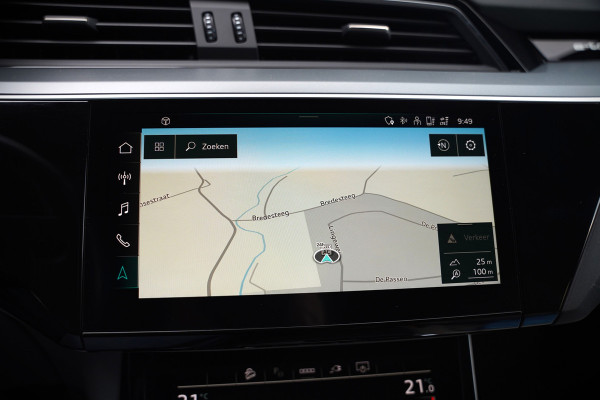 Audi e-tron 50 quattro S edition 71 kWh | S-Line | Panoramadak | Memory Seats | Trekhaak | Luchtvering | Stoelverwarming | Stoelkoeling | Cruise Control | Camera | Keyless | Matrix LED | Leder |