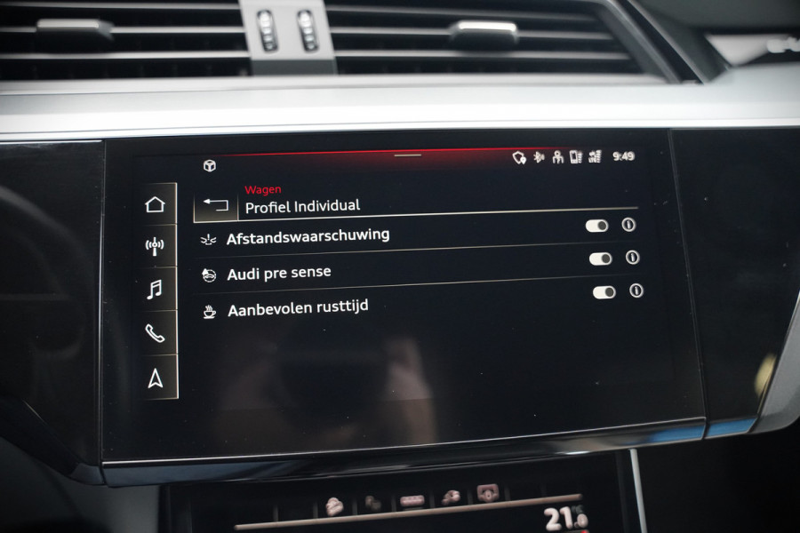 Audi e-tron 50 quattro S edition 71 kWh | S-Line | Panoramadak | Memory Seats | Trekhaak | Luchtvering | Stoelverwarming | Stoelkoeling | Cruise Control | Camera | Keyless | Matrix LED | Leder |
