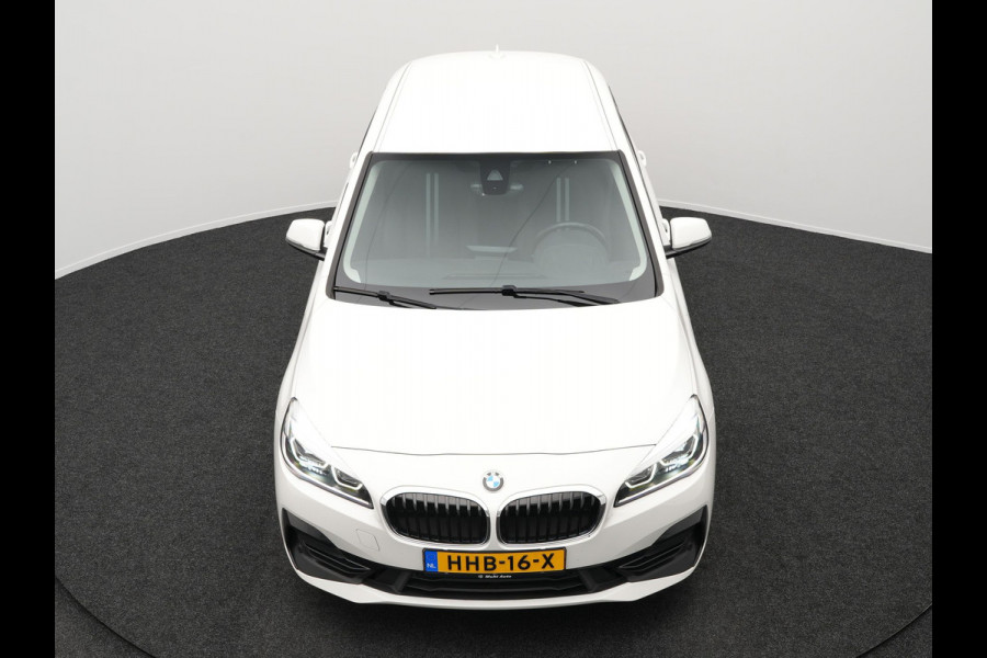 BMW 2 Serie Active Tourer 225xe iPerformance Plug in Hybrid Dealer O.H. PHEV | Sportstoelen Verwarmd | LED Koplampen | Navigatie | Parkeersensoren Voor & Achter | Cruise Control | Climate Control |